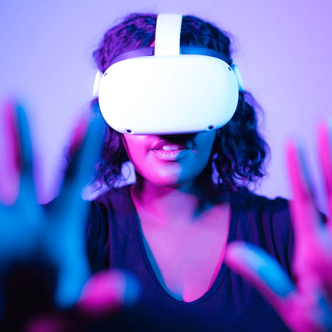 Virtual Reality Gaming at the Central & Unser Library
