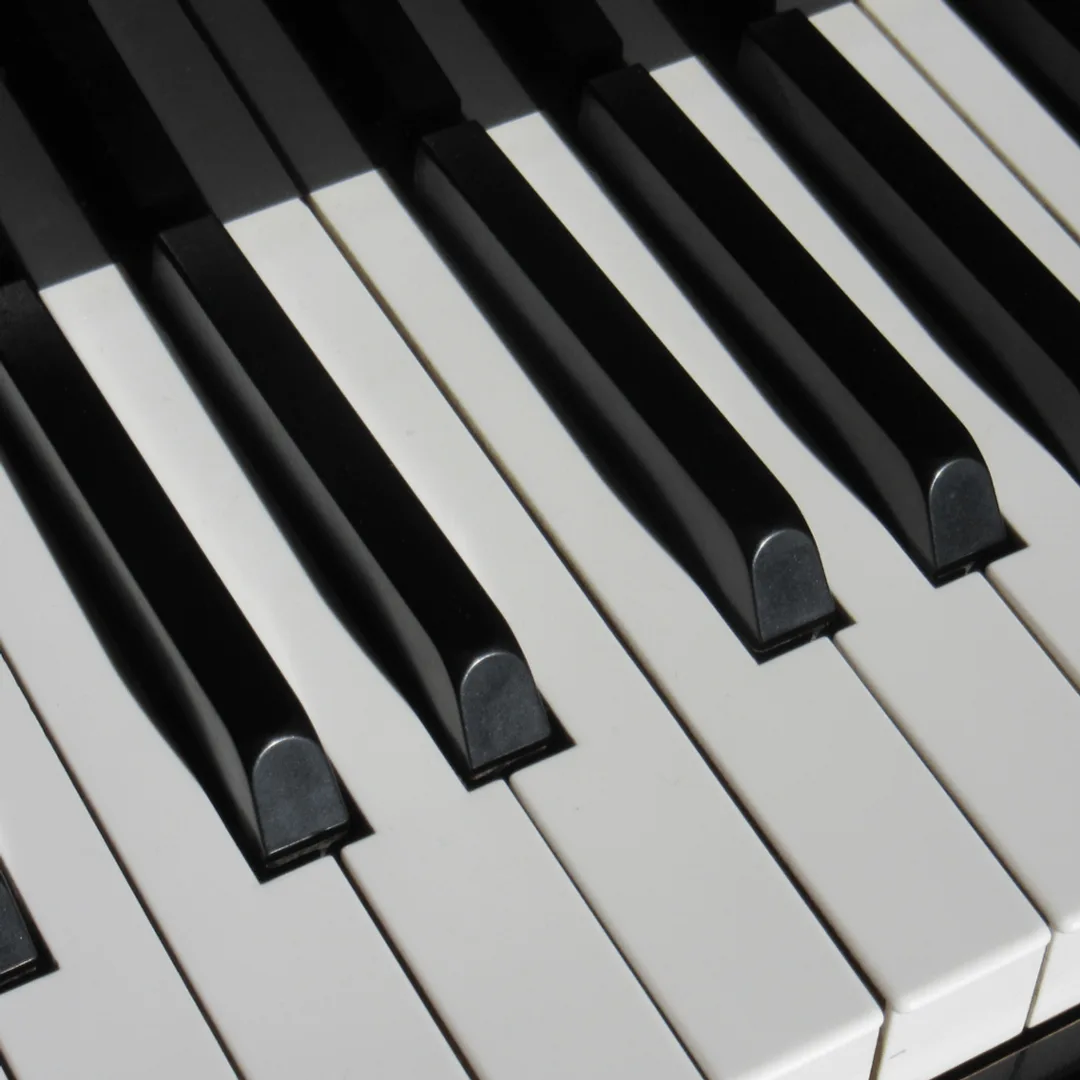 Ukulele/Piano Classes