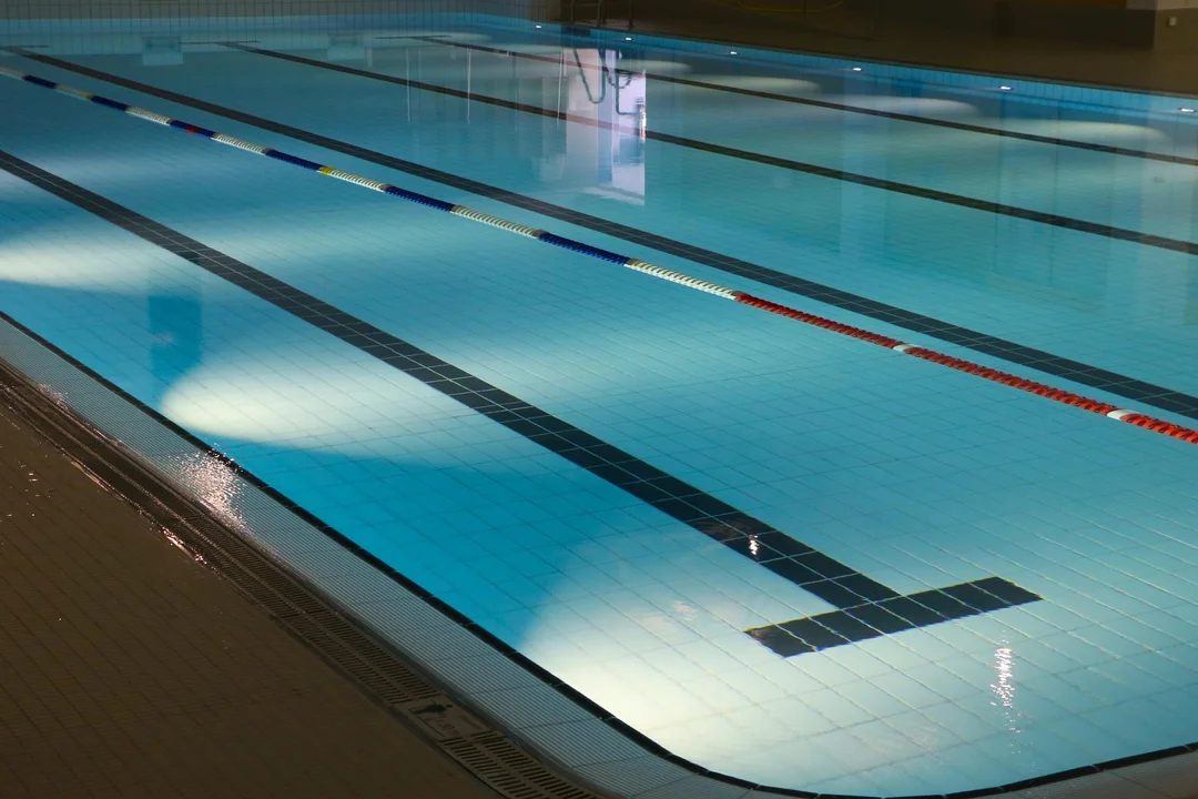 West Mesa Aquatic Center